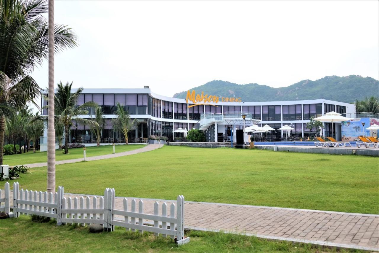 Private Villa At Oceanami Resort Cho Phuoc Hai Exterior photo